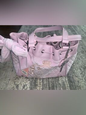🆕- Juicy Couture Quilted Juicy Tale Tote with Bow and Charm